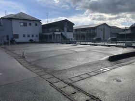 岐阜県羽島市竹鼻町狐穴