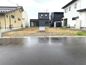 石川県白山市柴木町