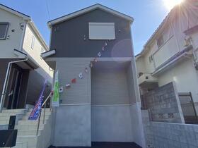 東京都町田市鶴川４丁目