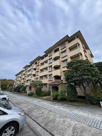 神奈川県横浜市金沢区並木３丁目