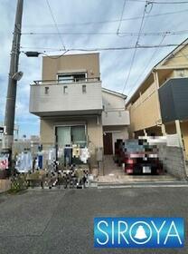 大阪府寝屋川市石津中町