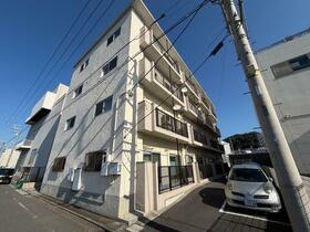 神奈川県横須賀市根岸町３丁目