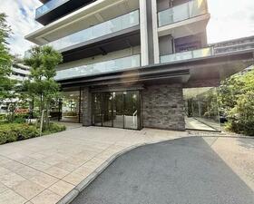 埼玉県草加市松原２丁目