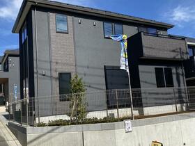 東京都稲城市平尾２丁目