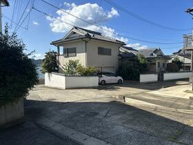 長崎県西彼杵郡長与町岡郷