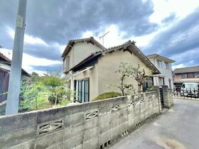 香川県高松市三条町