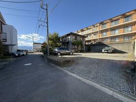 神奈川県座間市入谷東３丁目