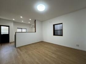 大阪府堺市西区北条町１丁