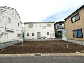 埼玉県草加市清門３丁目