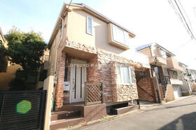 東京都文京区西片２丁目