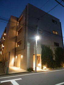 東京都練馬区中村南２丁目