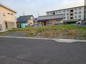 三重県鈴鹿市岡田３丁目