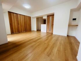 ハウベスト大橋　３０１