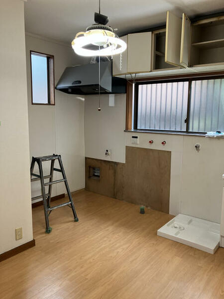 detached 東京都葛飾区高砂１丁目

地図を見る