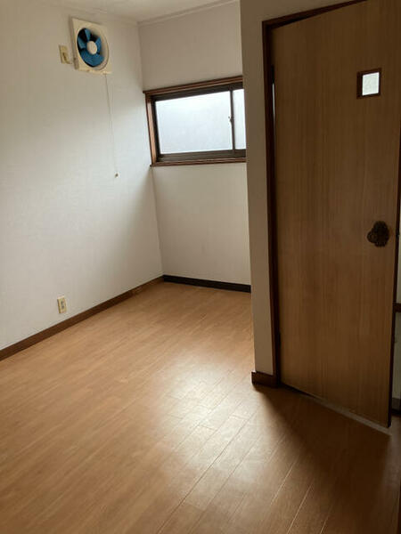 detached 東京都葛飾区高砂１丁目

地図を見る