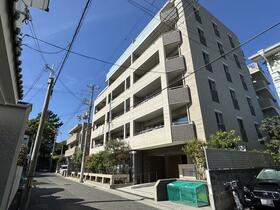 兵庫県西宮市川東町