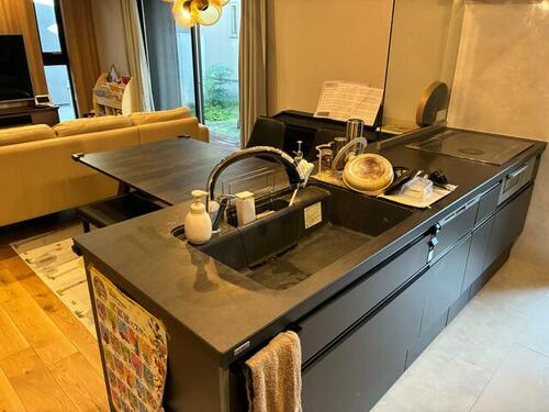 detached 石川県白山市中ノ郷町