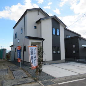 福島県伊達郡桑折町大字谷地字荒屋敷