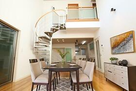 東京都八王子市元八王子町２丁目