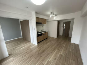 東京都小金井市本町４丁目