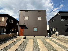 秋田県秋田市飯島新町３丁目