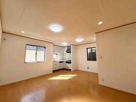 神奈川県横浜市保土ケ谷区新桜ケ丘１丁目