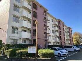 九品寺Ｂ団地３号棟