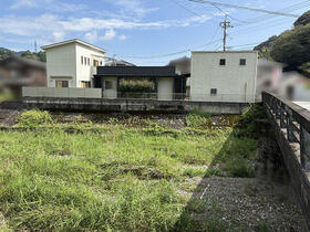 大分県津久見市大字上青江鬼丸