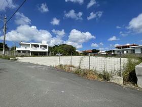 沖縄県島尻郡八重瀬町字世名城