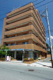 山形県山形市緑町１丁目