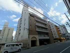 広島県広島市東区光町1丁目