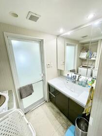 東京都江戸川区松島１丁目