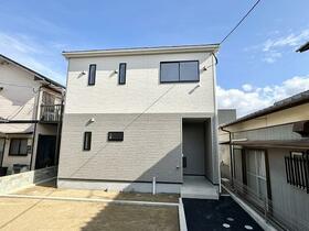 福岡県福津市西福間３丁目