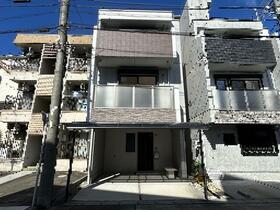 愛知県名古屋市名東区香坂