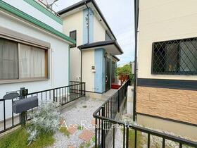 神奈川県横浜市金沢区富岡東１丁目