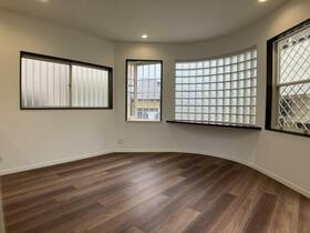 神奈川県横浜市港南区笹下５丁目