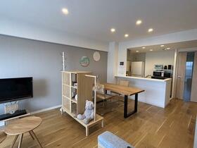 ヴィオスガーデン城山