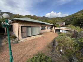 山梨県甲府市湯村３丁目