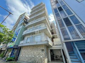 サカエ新宿余丁町マンション