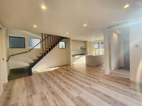 神奈川県川崎市高津区下作延７丁目