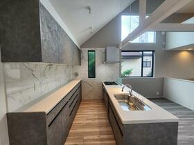 神奈川県川崎市高津区下作延７丁目