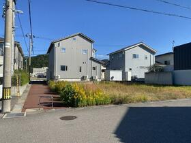 石川県白山市陽羽里１丁目