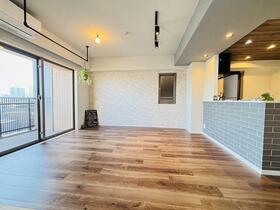 ウィズ大宮二番館