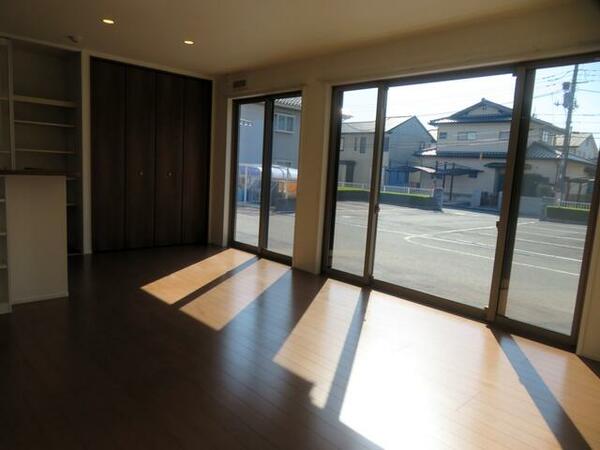 detached 栃木県下野市緑１丁目
地図を見る