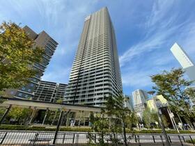 ＳＫＹ　ＤＵＯ　ＨＡＲＵＭＩ　ＦＬＡＧ　ＳＵＮ　ＶＩＬＬＡＧＥ　　Ｔ