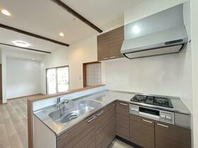 新潟県新潟市東区幸栄３丁目