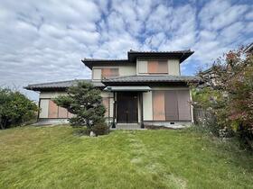 埼玉県三郷市半田