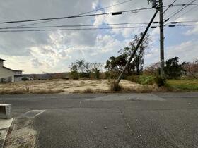 秋田県秋田市飯島川端１丁目