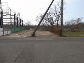 秋田県秋田市飯島川端１丁目