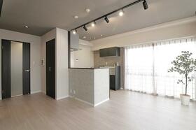 グローバル御幣島駅前